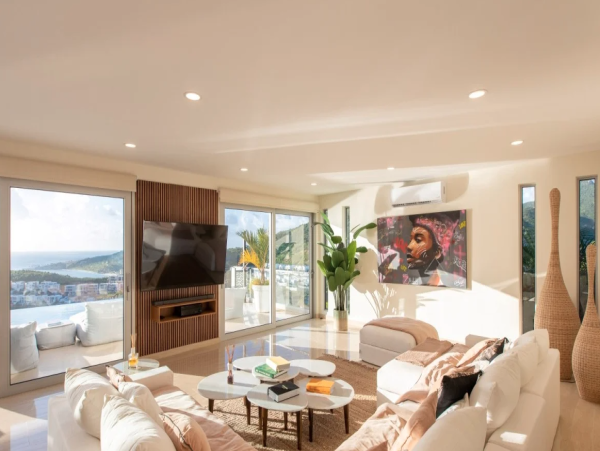 Luxury Oceanfront Villa in Indigo Bay, St. Maarten - Your Dream Getaway